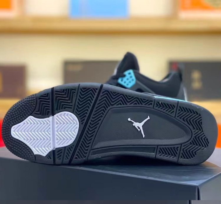 Jordan 4 Retro ' Black Blue Vivid Pink ' Thunder Sneakers