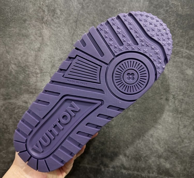 LV Trainer T500550