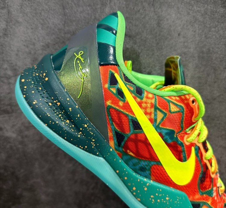 NK Kobe 8 What The Kobe HM9621-900