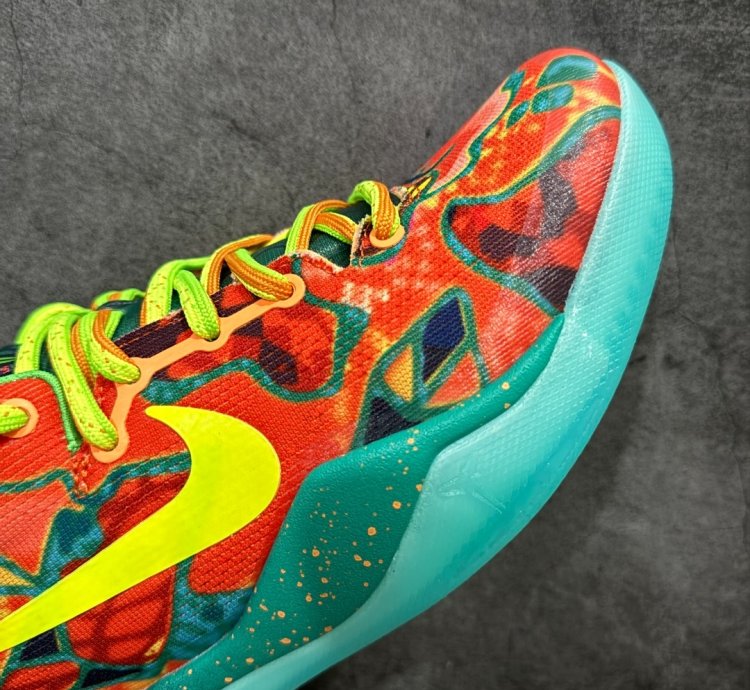 NK Kobe 8 What The Kobe HM9621-900
