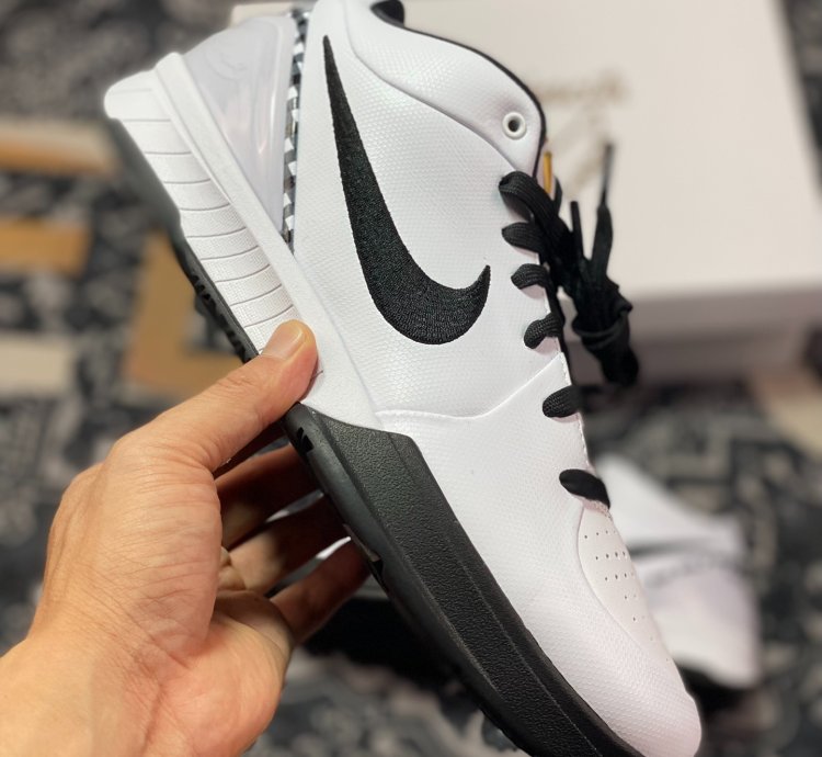NK KOBE 6 ” Mambacita Gigi “ FJ9363-100