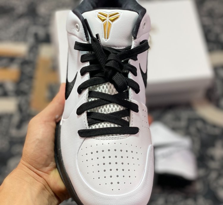 NK KOBE 6 ” Mambacita Gigi “ FJ9363-100