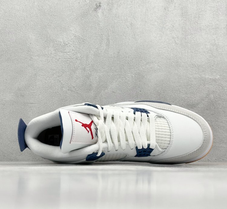 Nike SB x Jordan Air Jordan 4 ”Navy” DR5415-100