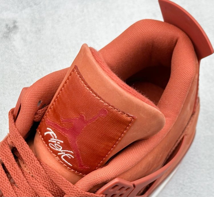 Nigel Sylvester x Jordan Air Jordan 4 OG ”Brick by Brick” HF4340-800