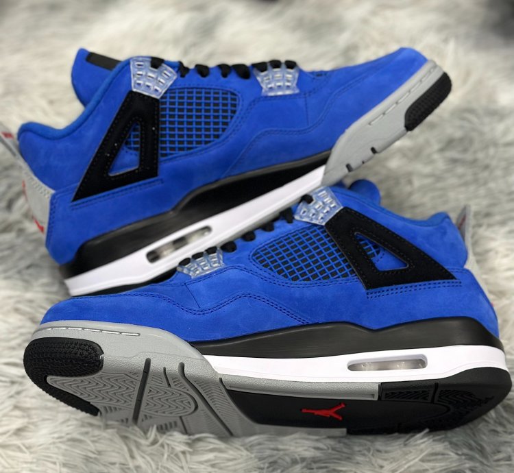 Eminem x Jordan Air Jordan 4 ”Encore”