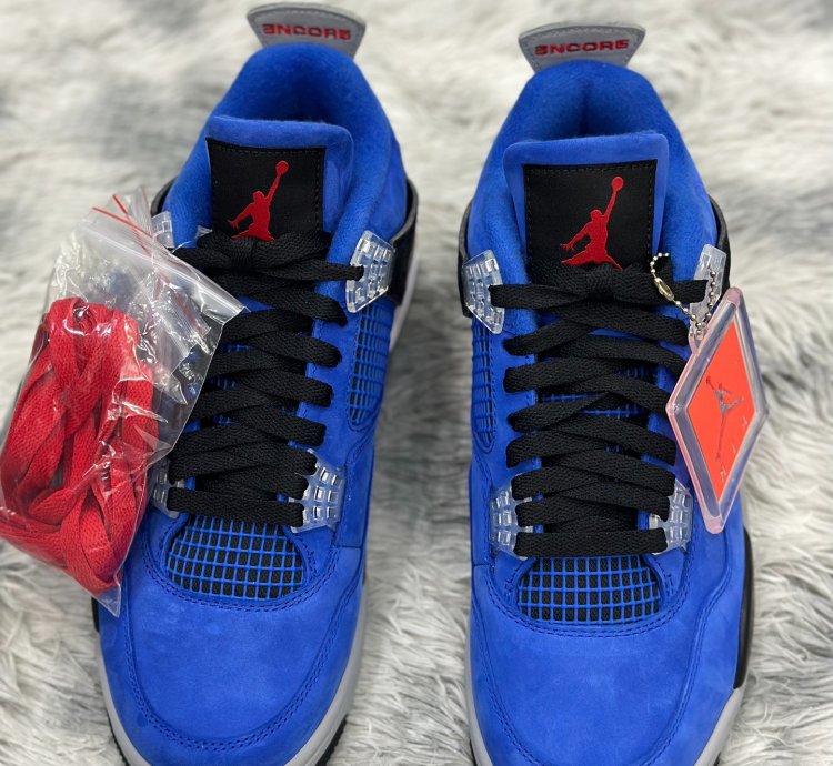 Eminem x Jordan Air Jordan 4 ”Encore”