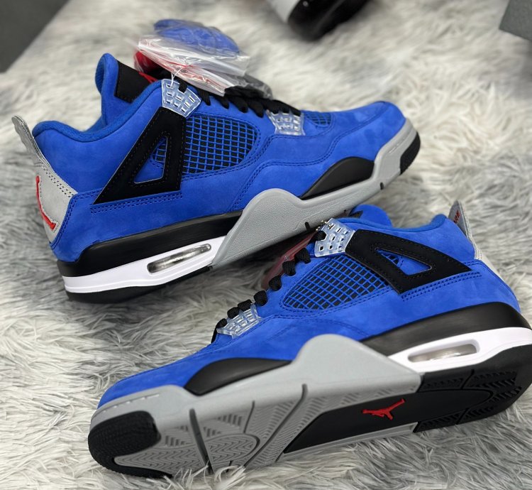 Eminem x Jordan Air Jordan 4 ”Encore”