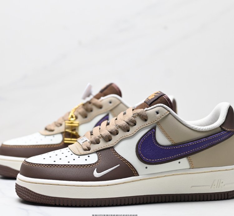 NIKE AIR FORCE 1‘07 LJ8822-111
