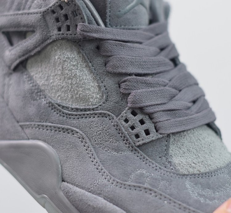 KAWS x Air Jordan 4 Retro ' Cool Grey ' 930155-003