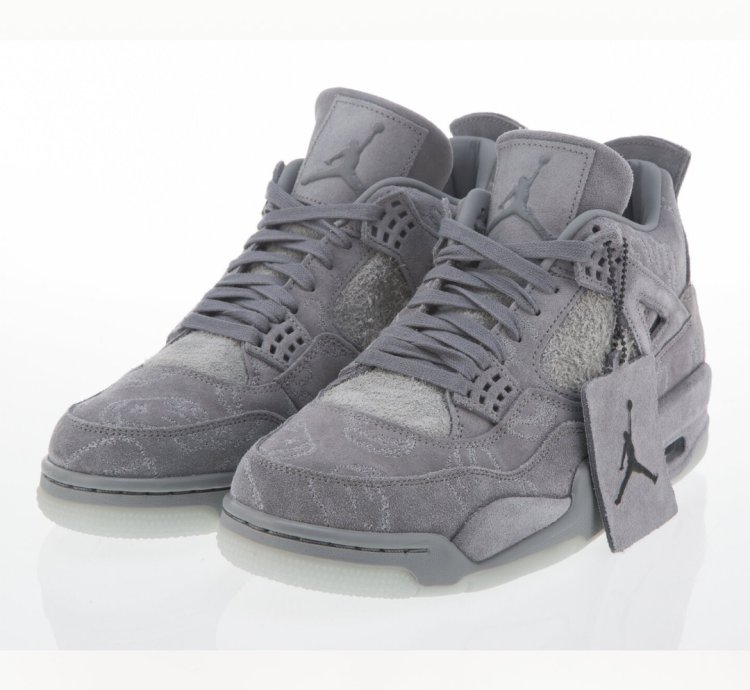 KAWS x Air Jordan 4 Retro ' Cool Grey ' 930155-003