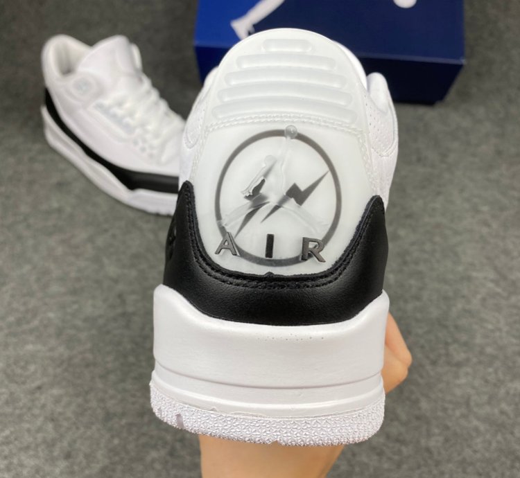 Nike Air Jordan 3 Retro Fragment