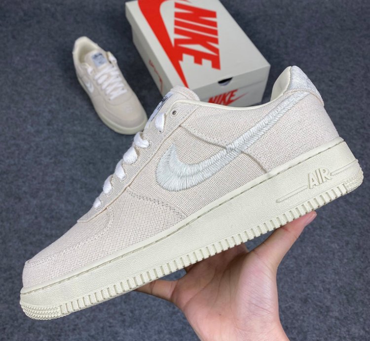 Nike Air Force 1 Low Stussy Fossil