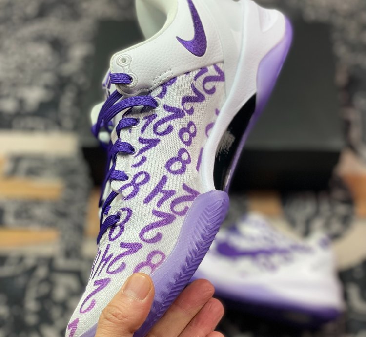 NK Kobe VIII 8 FQ3549-100