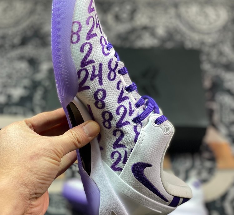 NK Kobe VIII 8 FQ3549-100