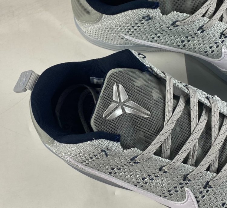 P240 Nk Kobe 11 Elite Low Pale Horse R824463-443