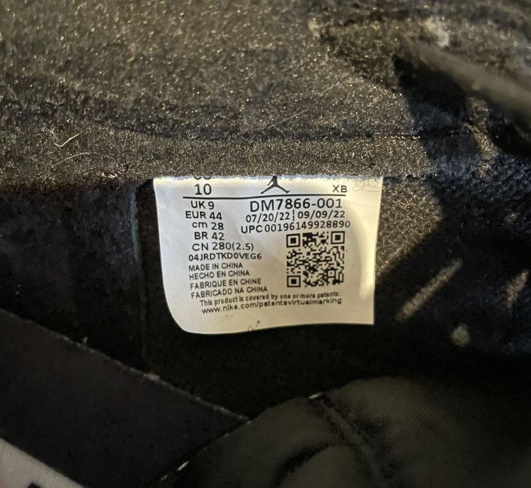 Air Jordan 1 Low Black Phantom
