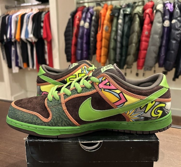 Nike SB Dunk Low De La Soul (2015)