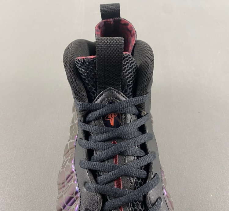 Nike Air Foamposite One Tekken 8 Kazuya Mishima - FQ9050-400