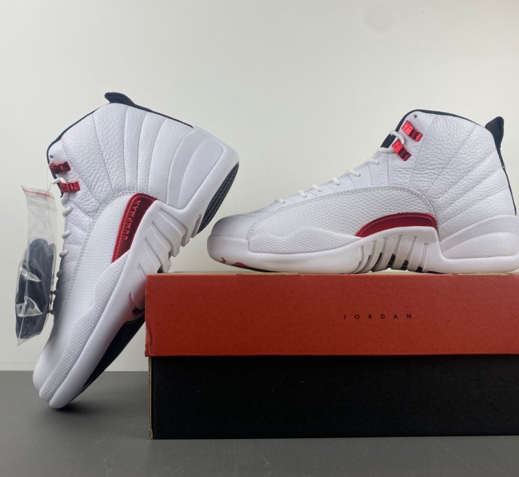 Air Jordan 12 Retro Twist - CT8013-106