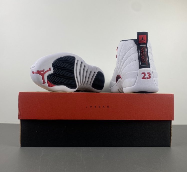 Air Jordan 12 Retro Twist - CT8013-106
