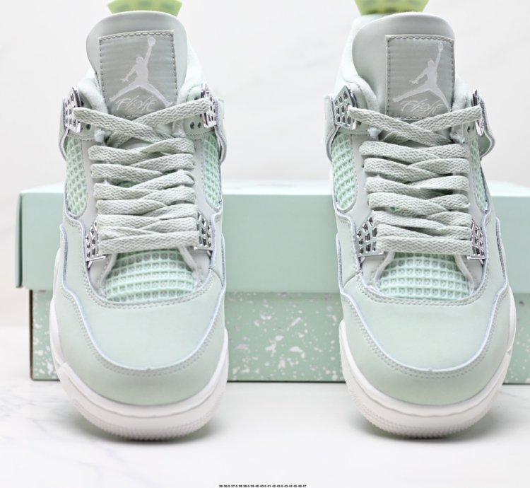 290 Nike Air Jordan 4 Retro HV0823-003