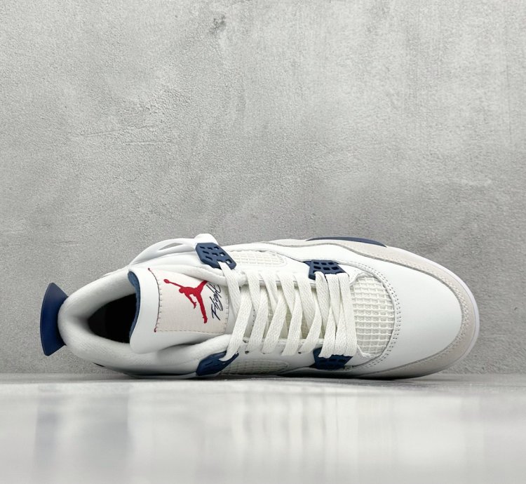 Air Jordan 4 Retro DR5415-100