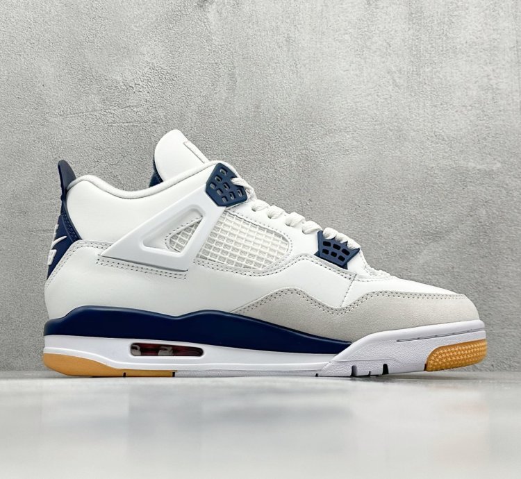 Air Jordan 4 Retro DR5415-100