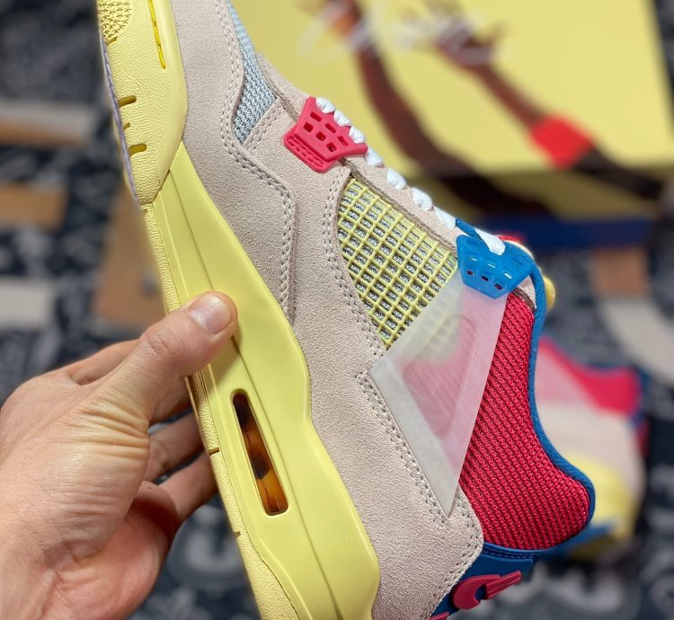 Union LA x Air Jordan 4 Retro SP ”Guava Ice DC9533-800