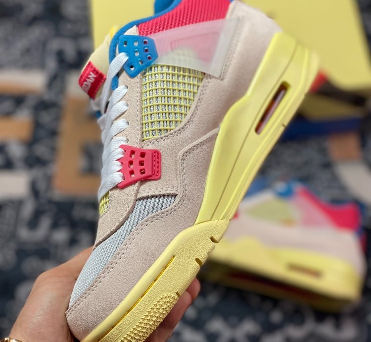 Union LA x Air Jordan 4 Retro SP ”Guava Ice DC9533-800