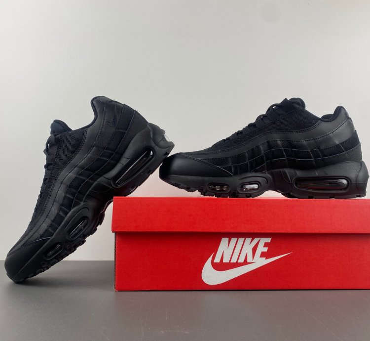 Nike Air Max 95 Essential Triple Black - CI3705-001