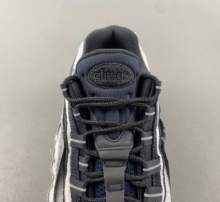 Comme des Garçons x Nike Air Max 95 Grey - CU8406-101