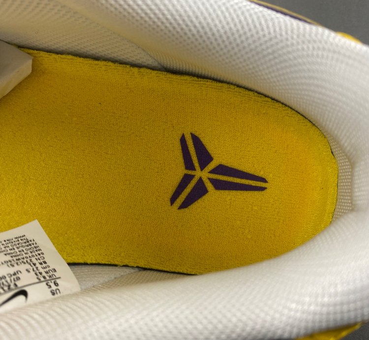 Kobe Bryant x Nike Air Force 1 Low Yellow - FZ1151-100