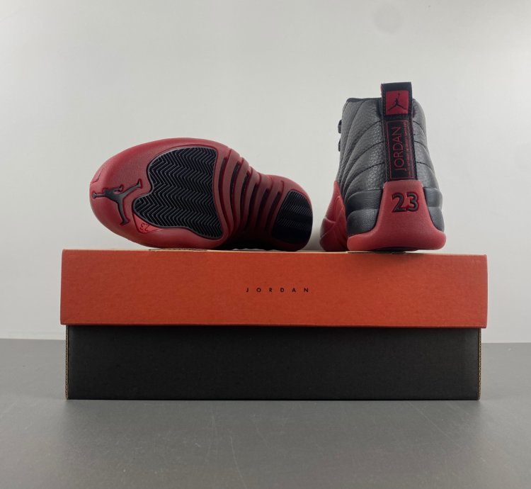 Air Jordan 12 Retro Flu Game - 130690-002