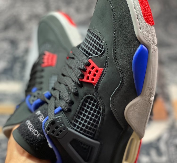 Air Jordan 4 Retro ”Lase”  FV5029-003