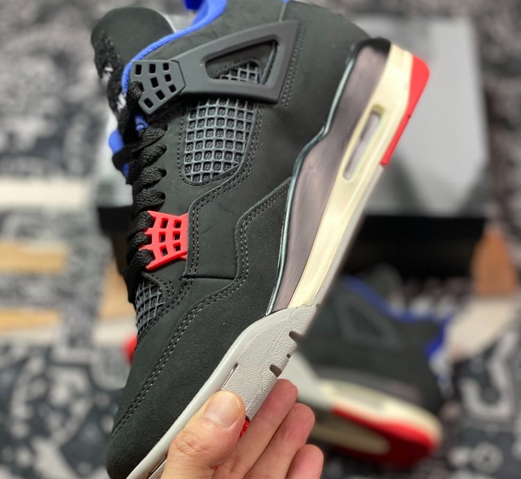 Air Jordan 4 Retro ”Lase”  FV5029-003