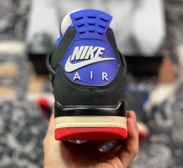 Air Jordan 4 Retro ”Lase”  FV5029-003