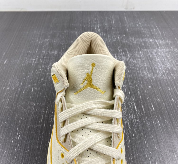 J. Balvin Air Jordan 3 Retro Medellín Sunset - FN0344-901