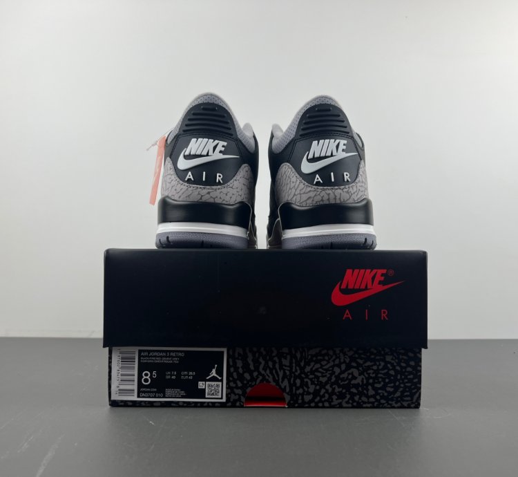 Jordan 3 Retro OG Black Cement 2024 - DN3707-010