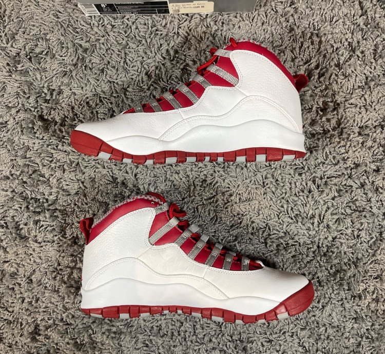 2005 Jordan 10 Retro Red Steel Rare Collectible