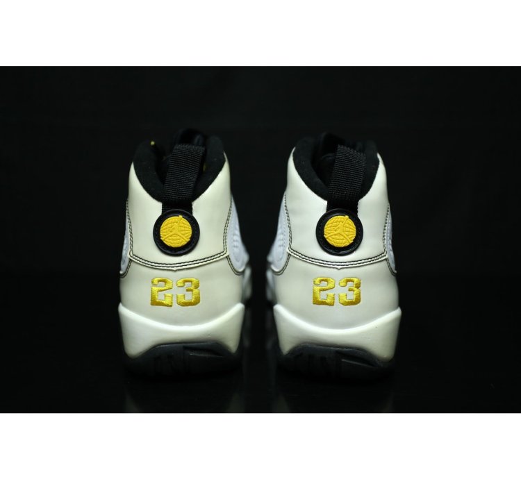 2011 Air Jordan 9 Retro Quai 54 White 302370 105 Size 9 5