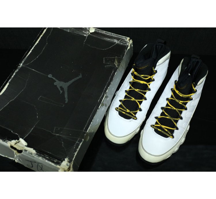 2011 Air Jordan 9 Retro Quai 54 White 302370 105 Size 9 5