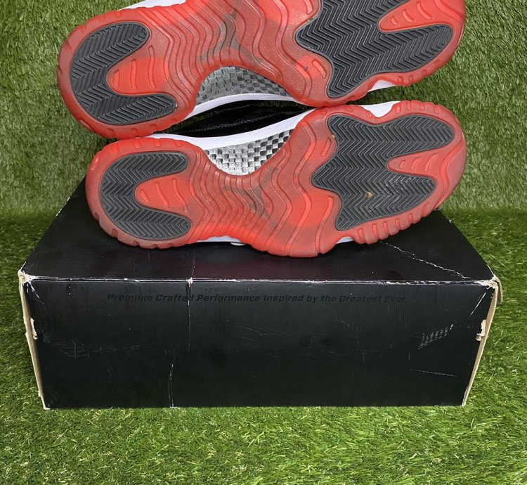 2012 Jordan 11 Breds