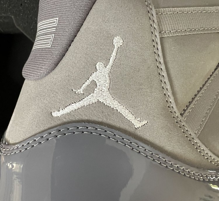 2021 Jordan 11 Cool Grey Special Corporate Briefcase Set-Up
