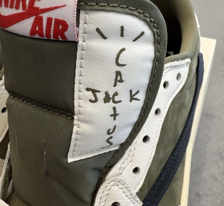2024 Jordan 1 Retro Low OG SP Travis Scott Medium Olive