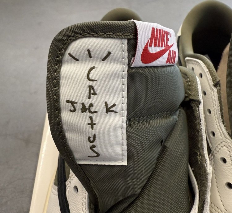 2024 Jordan 1 Retro Low OG SP Travis Scott Medium Olive