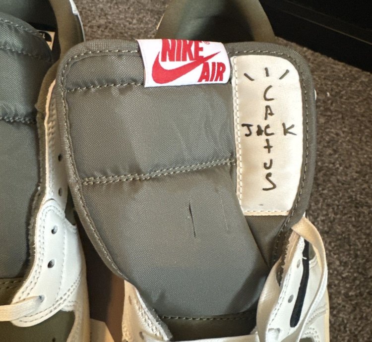 Air Jordan 1 Low OG SP Medium Olive Size 13