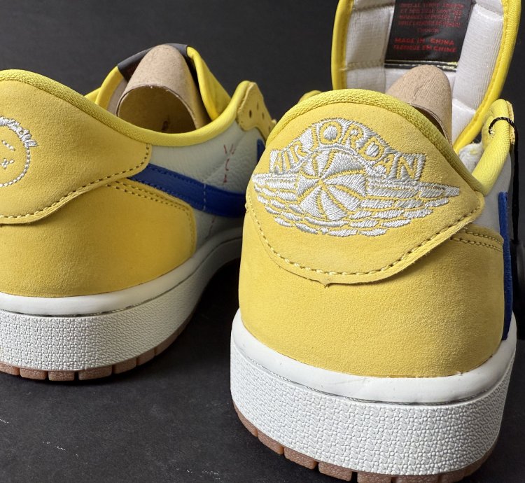 Air Jordan 1 Low OG SP Travis Scott Canary Yellow