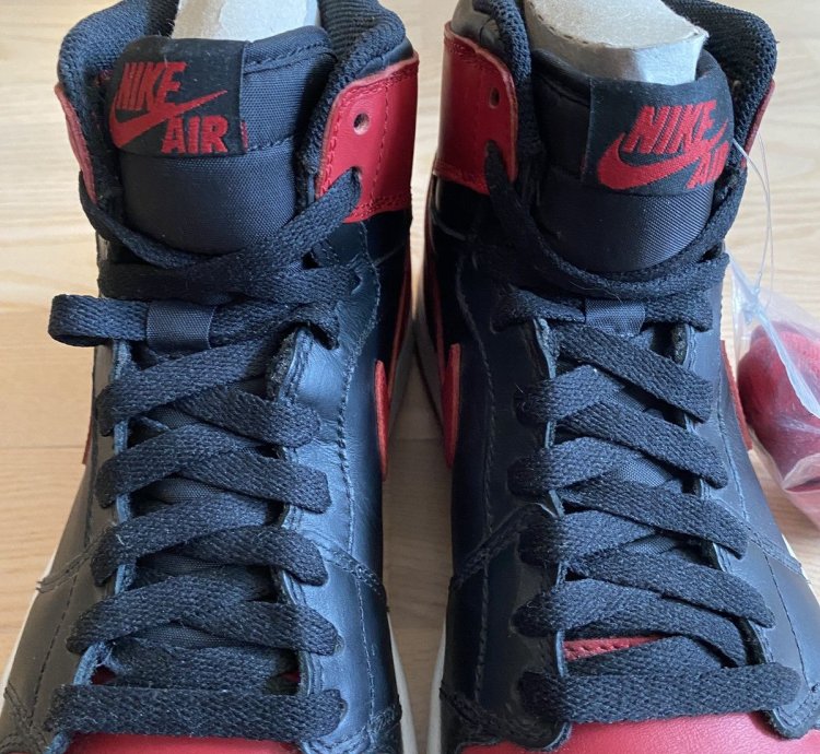Air Jordan 1 Retro High OG Bred 2013