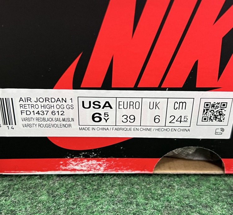 Air Jordan 1 Retro High OG Lost Found