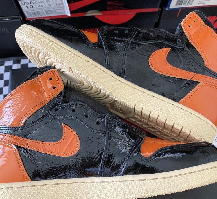 Air Jordan 1 Retro High Shattered Backboard 3 0 GS Size 7Y
